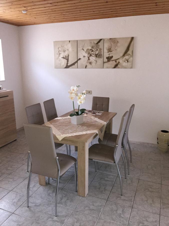 Hibiskus Appartementhaus Cserszegtomaj Extérieur photo